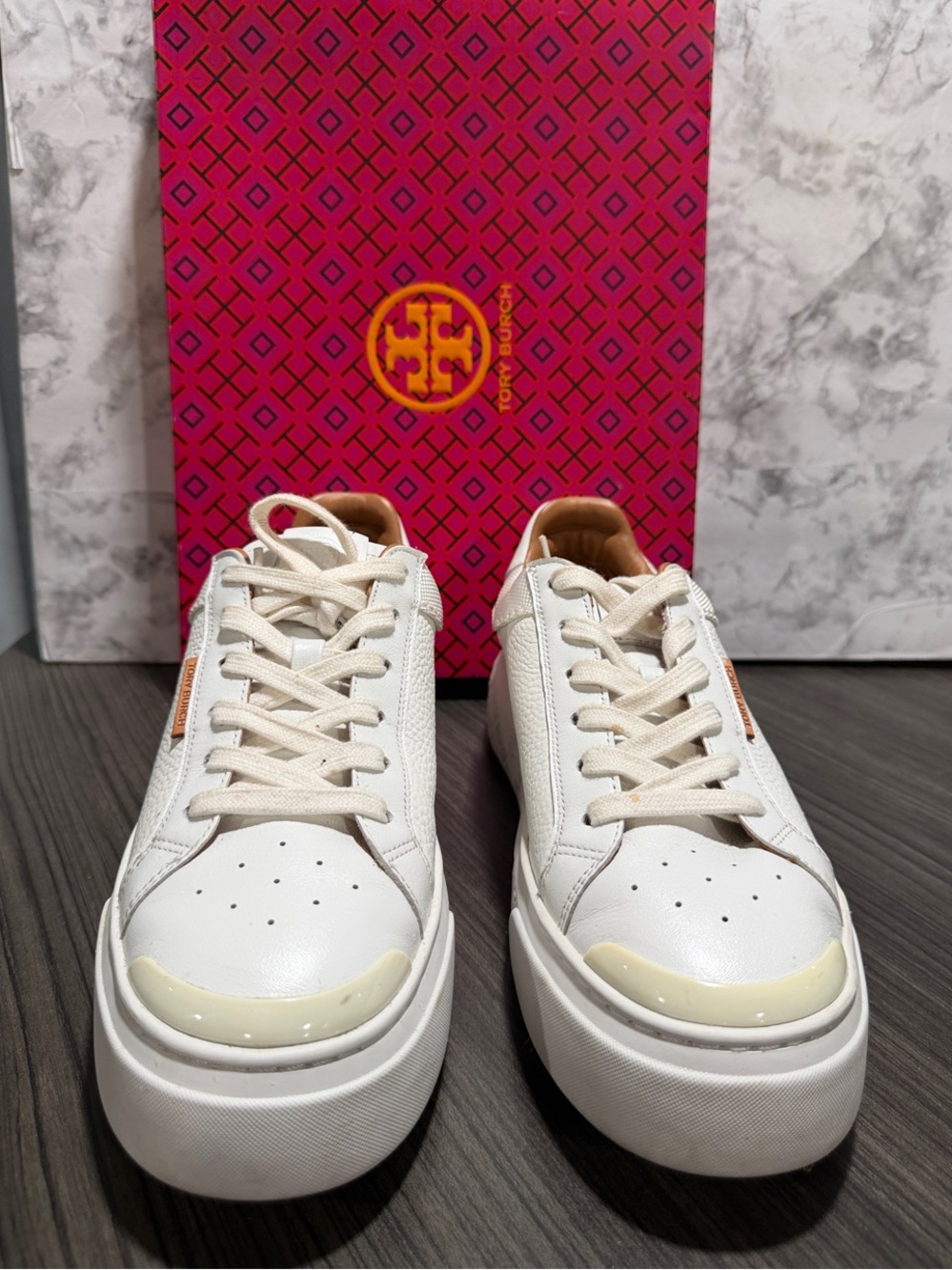Tory Burch lady bug sneaker women’s size 9.5